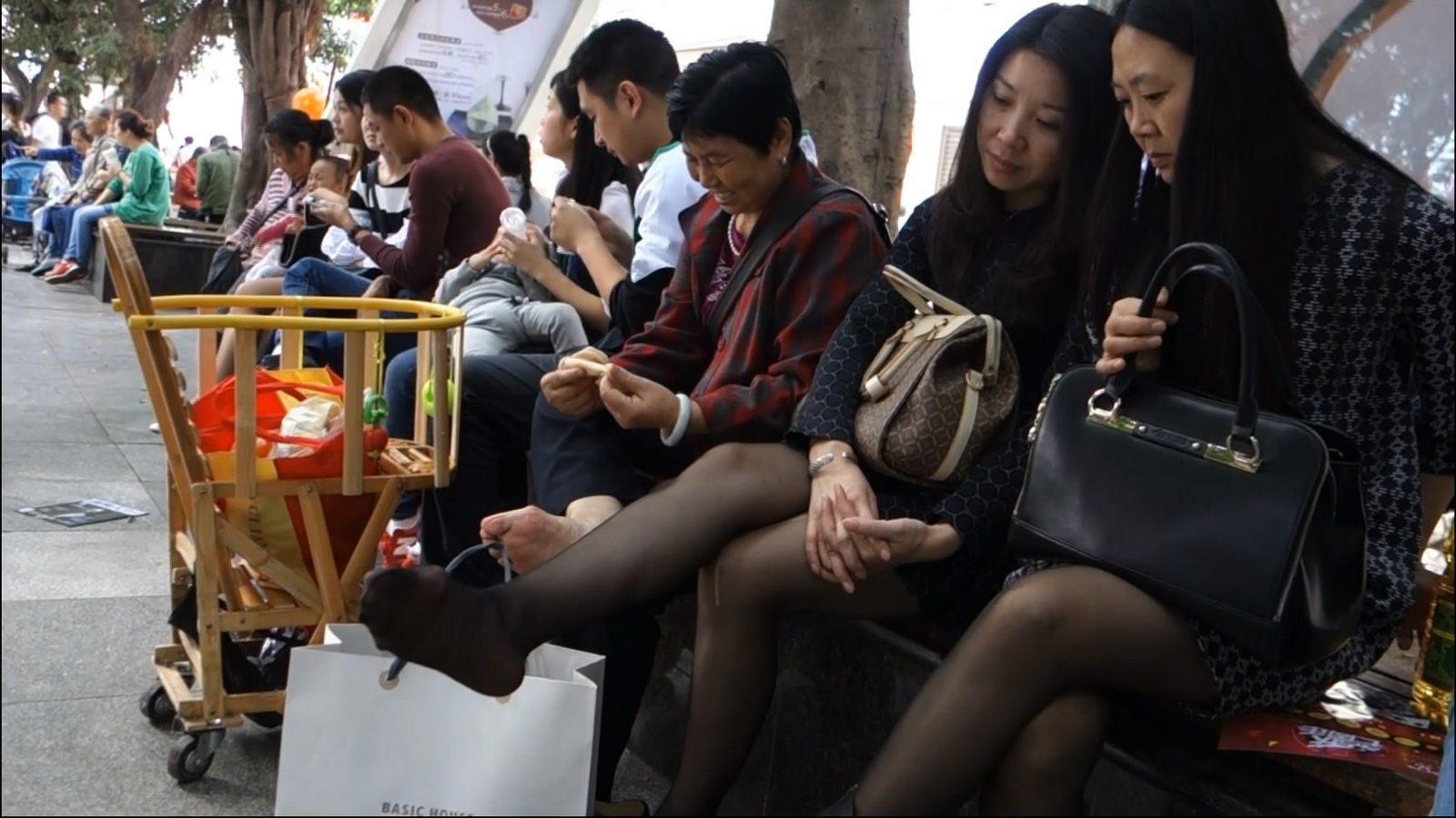 streetsnapfootm[00 00 41][20181202 112424 7]